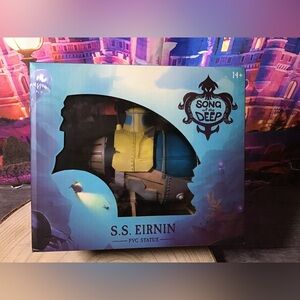 S.S, Eirnin pvc statue song of the deep Thinkgeek